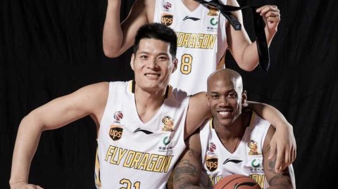 京城篮坛新王旗：北控男篮二零一七赛季光影志