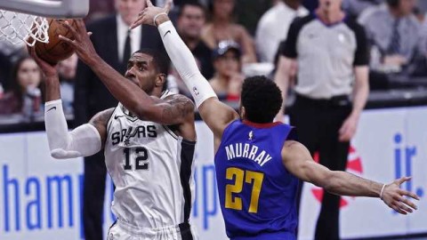 马刺127-99客场大胜掘金，双德合砍52分掀翻丹佛高原