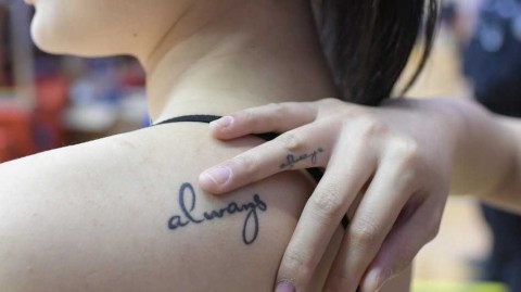 CBA赛场上的活力之花：篮球宝贝的汗水与风采