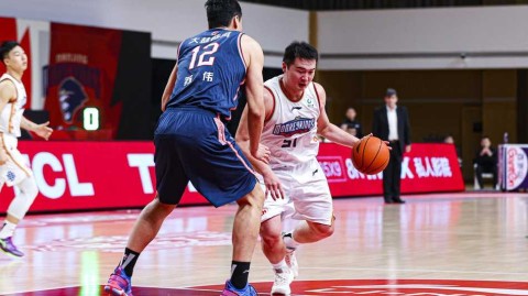 玄冥二老耀武扬威，广东青年军初试啼声：回眸粤同曦之战的传承与锋芒