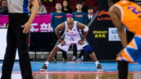 首钢铁血魂：那一夜的老马，永远的霹雳鸭