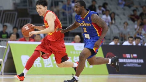 常熟中欧对抗赛激战正酣，国奥青年军胡金秋方硕领衔刮起青春风暴