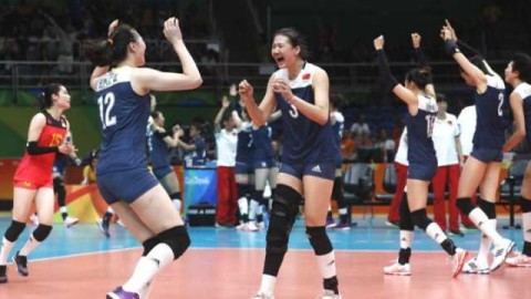 中国女排3-1复仇荷兰，时隔12年重返奥运决赛