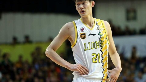 广州客场掀翻领头羊广厦 弗格58分对飙福特森48分