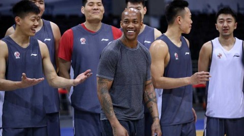 京城德比前夕 老马轻描淡写藏杀气