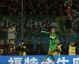 北京国安vs山东 赛程引爆宿怨对决，京鲁大战谁能终结客场十年魔咒？
