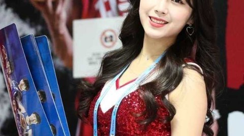 世预赛风云之外，韩礼仪小姐演绎东方优雅成为别样风景线