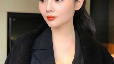 徐冬冬最新写真魅力绽放多组造型展现多样风采