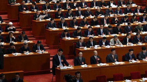 姚明政协发声：体育强国的根基在于群众的热爱与市场的沃土