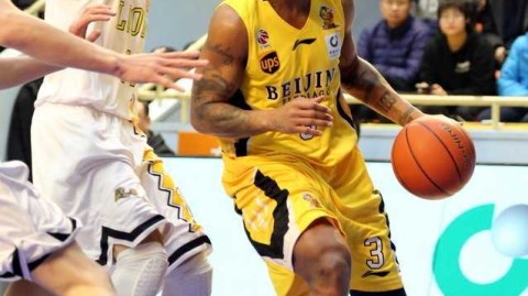 广厦力克北控豪取十一连胜，福特森闪耀全场马布里主场告别战