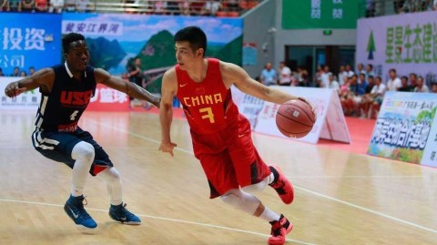 京城双星闪亮瓮安 国奥男篮虽败犹荣