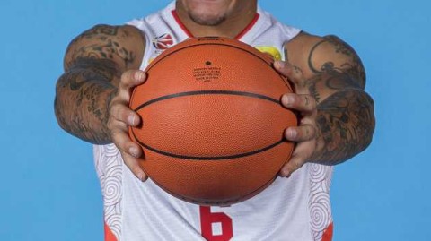 齐鲁新高度：2015-16赛季山东高速男篮，破咒与重生的巡礼