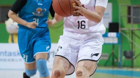 WCBA联赛第十一轮：江苏主场大胜辽宁，豪取四连胜