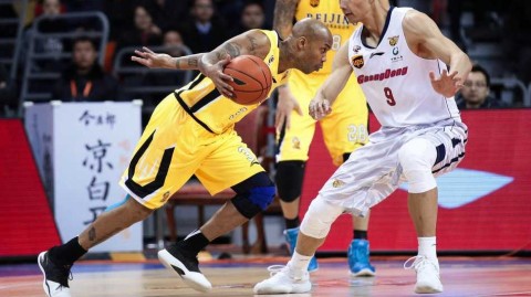 CBA激战广东复仇北控 易建联狂砍双二十导演惊天逆转