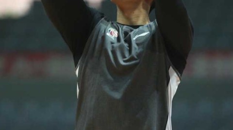 八一赛前训练阿尔斯兰心情大好，刷票流言无碍备战