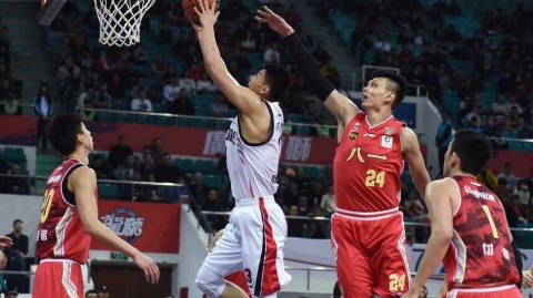 羊城风暴大胜军旅，广州龙狮送八一三连败