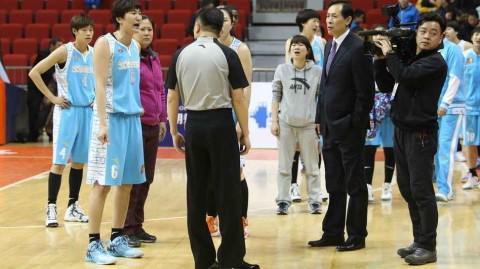 京城铁骑憾负天山飞虎，马布里独木难支难挽狂澜