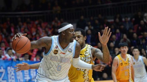 疆广厦战记：篮下铁血交锋，群星闪耀时