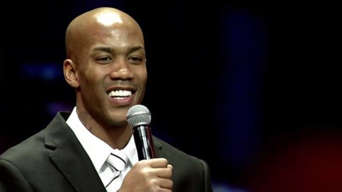 冬奥星光照亮水立方：回顾2017北京卫视跨年冰雪歌会