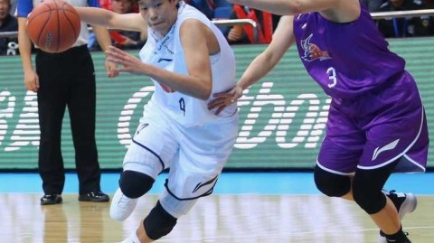 京城巾帼力克上海豪强 榜首大战首钢女篮续写辉煌