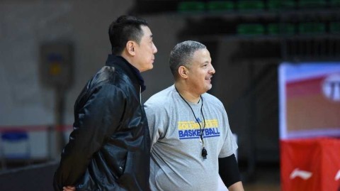 津门故人聚 篮球情缘新