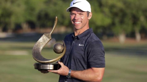 经典卫冕：保罗·卡西征服铜斑蛇球场再创历史