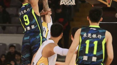 广东宏远激战北控，阿联暴力美学闪耀京城