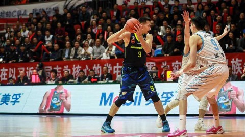 疆粤大战巅峰决，新王登基破魔咒——回顾2017CBA总决赛