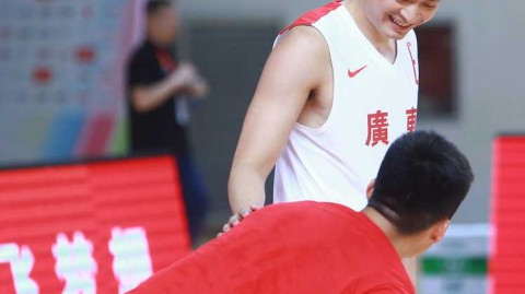南粤雄风席卷郴州 全运预赛广东男篮狂胜黑龙江迎开门红