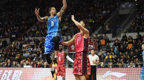 粤鲁大战与全明星狂欢：阿联比斯利领衔CBA激情之夜