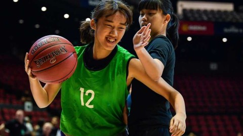 篮球新星闪耀濠江：超级八澳门邀请赛的小球员圆梦时刻