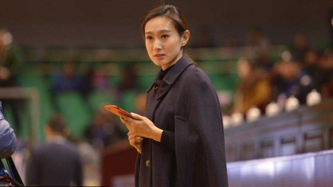 京鲁跨年大战惊现“中国版赤木晴子” 丁彦雨航化身蜘蛛侠缔造经典