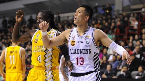 辽厦巅峰对决惨遭滑铁卢 福特森导演团队篮球经典