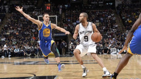 25分逆转+扎扎垫脚改写西决走势