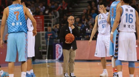 京疆大战：铁血柔情与宿敌新篇，那一夜的五棵松篮球故事