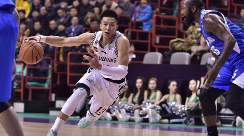 辽篮众将挥洒激情 共创团队篮球经典篇章