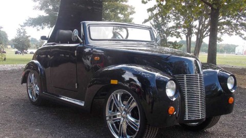 经典与创新交融的高尔夫球车设计美学