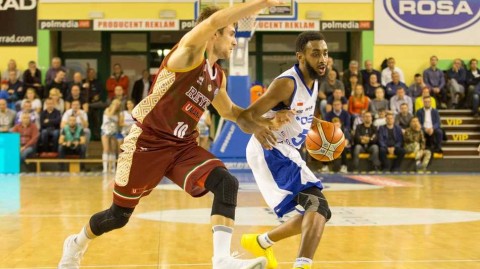 欧篮冠波兰鏖兵记：威尼斯雷耶客胜洛萨，拉多姆寒夜燃烽火