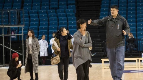 姚明督训点兵南京 男篮红队残阵出征世预赛剑指韩国