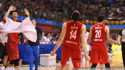 全运会惊魂夜：广东王朝遭新疆青年军掀翻，阿不都沙拉木独耀津门