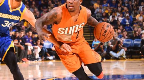 好的，已经为您搜集并整理好资料，以下是基于2026年4月12日NBA常规赛勇士对阵太阳的比赛，为您撰写的赛事复盘报道。