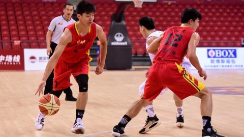 狂胜之夜，武汉当代掀起青春风暴大胜河南赊店老酒