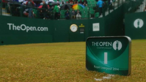 皇家利物浦的雨中鏖战：暴雨洗练高尔夫意志