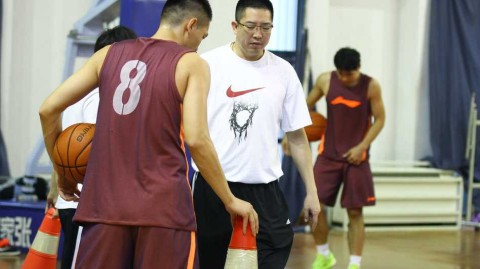 江苏同曦新赛季秣马厉兵 胡卫东挂帅唐正东回归全力冲击季后赛