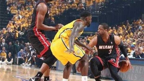 热火步行者激战：巴特勒空砍准三双难阻两连败