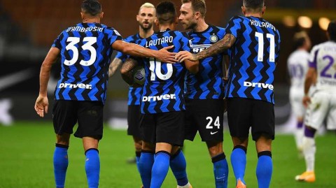 拳坛经典！马奎兹vs迪亚兹一战：第9回合一拳定乾坤