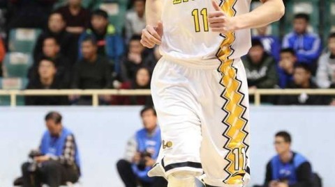 广厦力擒上海挺进季后赛，福特森与弗雷戴特上演史诗级飙分大战