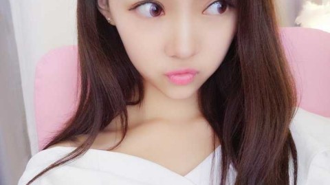 山东啦啦队元气少女小惠：赛场绽放的活力精灵