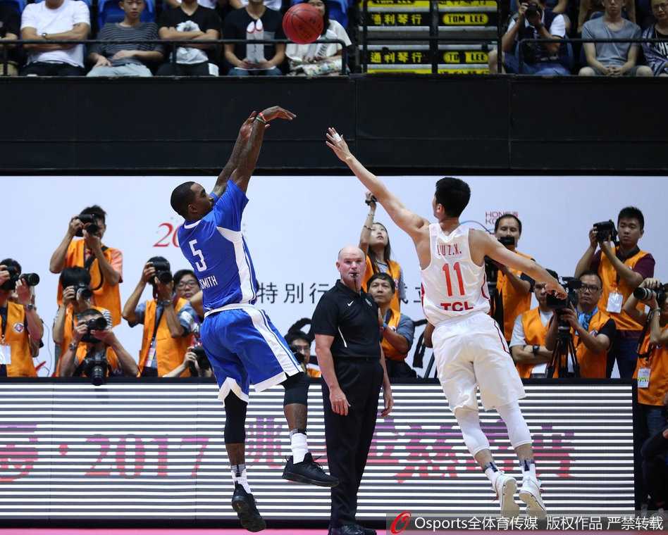 爱燃动香江:周琦小丁迎今夏国家队首秀,姚基金慈善赛温情落幕 CBA扣篮王孙铭徽平地惊雷,以一记舒展的大风车灌篮回应NBA群星,小小的身躯里蕴藏着巨大的能量