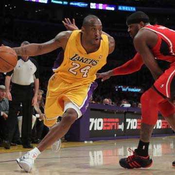 2011湖人热火CCTV5巅峰战：科比末节觉醒难阻三巨头横扫